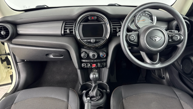 MINI Hatchback 1.5 Cooper Classic II 3dr Petrol Hatchback